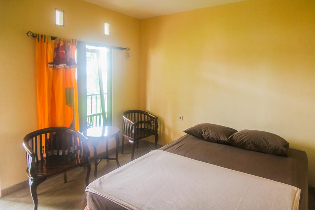 Hotel Cemerlang Baturraden Rom bilde