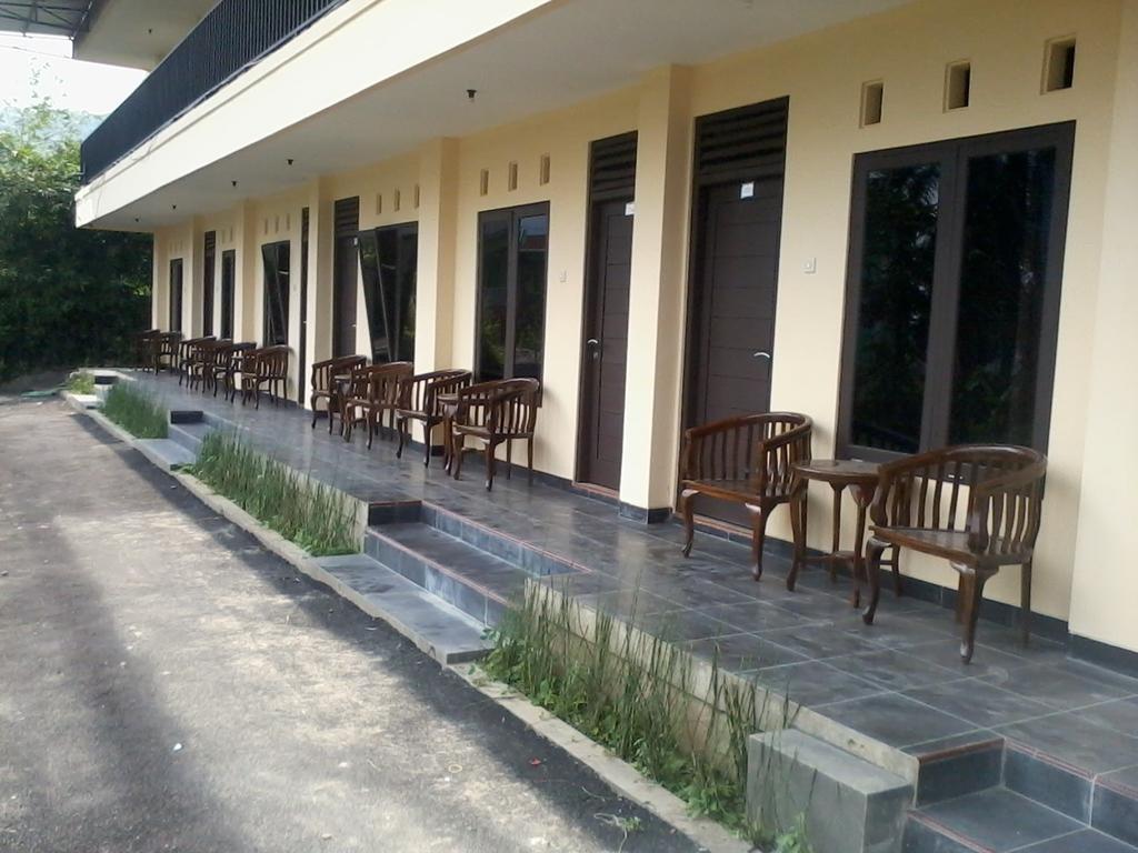 Hotel Cemerlang Baturraden Rom bilde