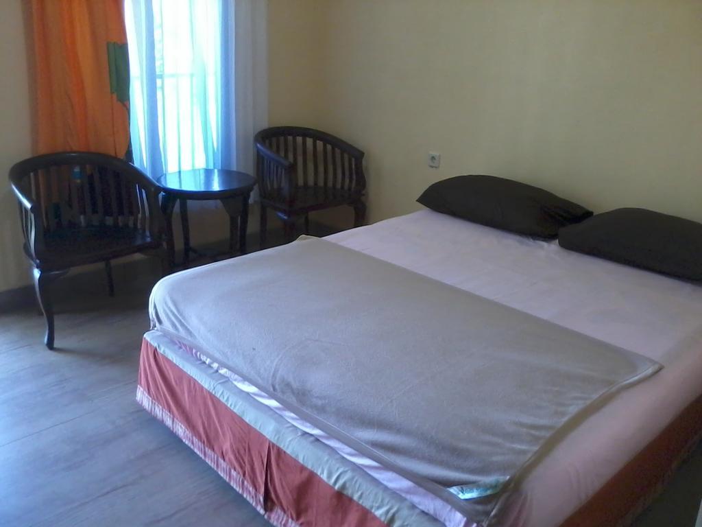 Hotel Cemerlang Baturraden Rom bilde